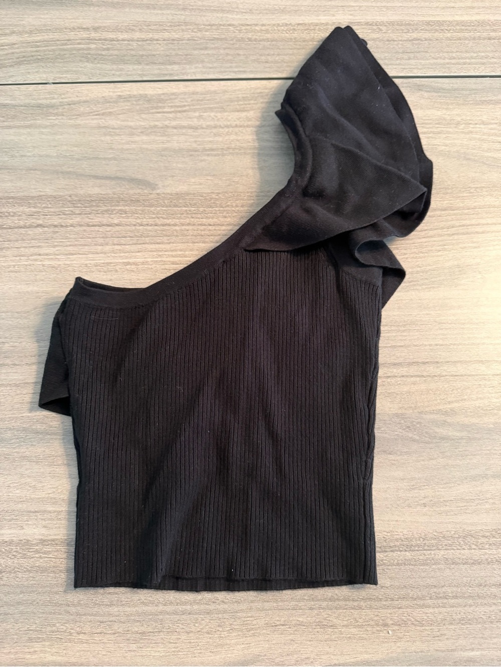 Express Ribbed One-Shoulder Top - Black - Picture 3 of 6